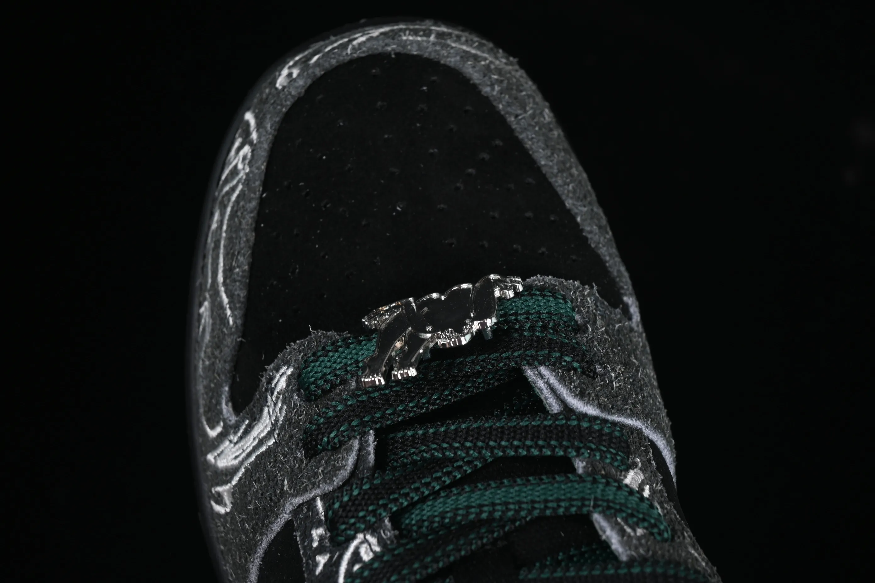 All Categories Nk SB Dunk Series Nk SB Dunk Low Low-top Sneakers K Version There Skateboards x Nk SB Dunk Low Graffiti Art Style Joint Model SB Low-top Casual Sneakers HF7743-001